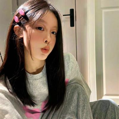开麦拉狂想曲封面